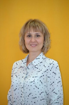 Учитель-дефектолог Мырксина Валентина Леонидовна Учитель-дефектолог Мырксина Валентина Леонидовна